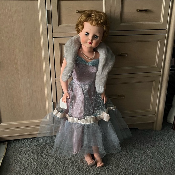 Vintage 1950's Doll - VGUC - Picture 4 of 12